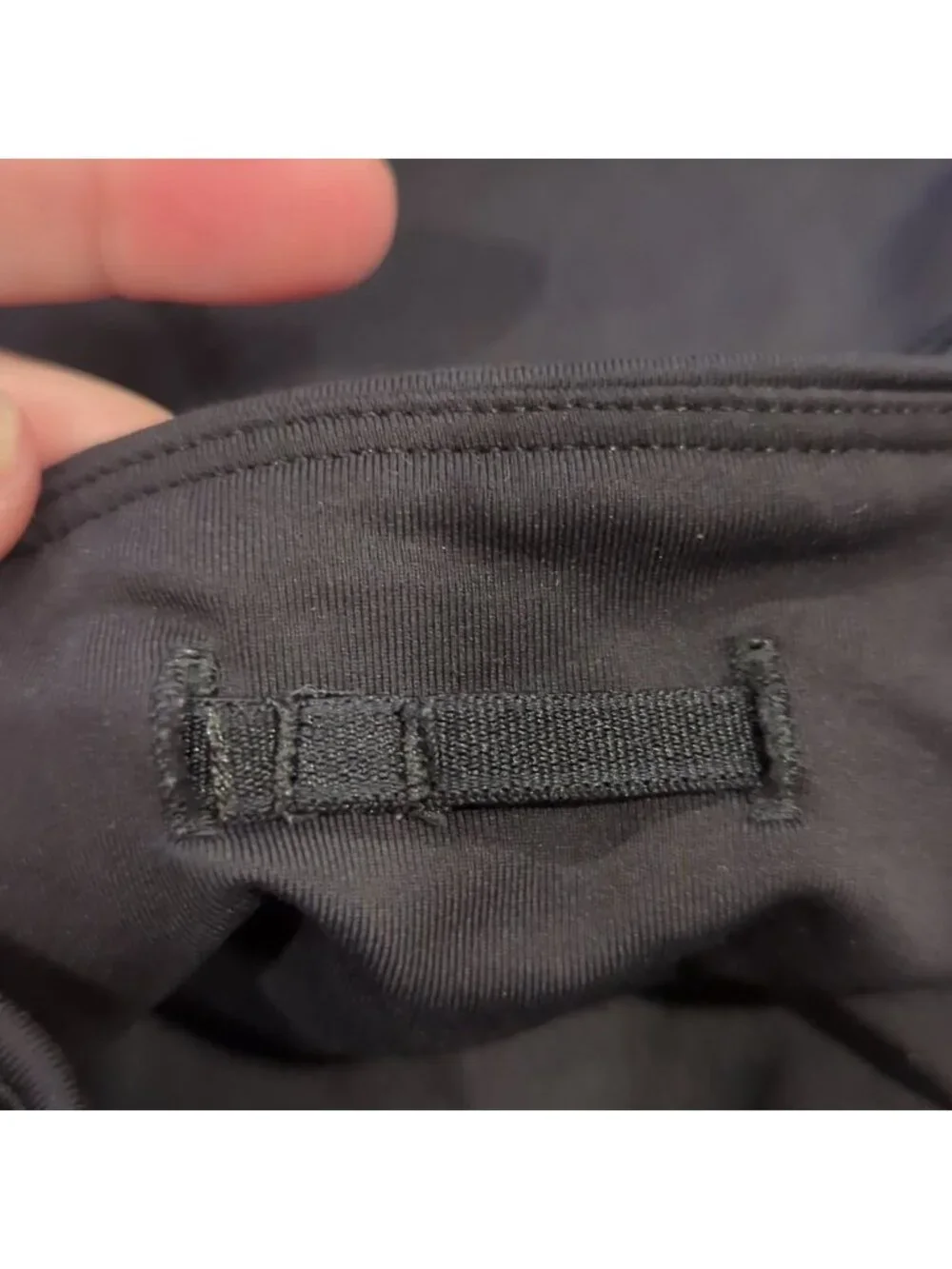 Lululemon Var-City Crop Black
